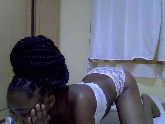 pretty-bianca webcam