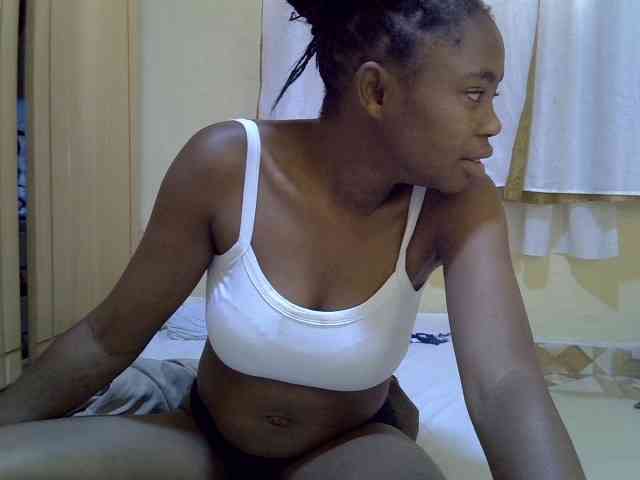pretty-bianca webcam