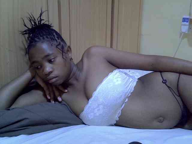 pretty-bianca webcam