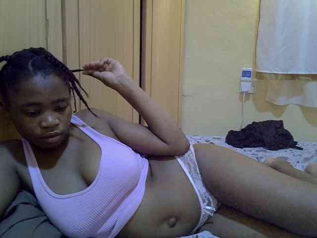 pretty-bianca webcam