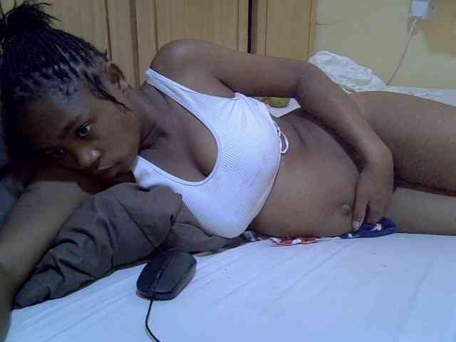 pretty-bianca webcam