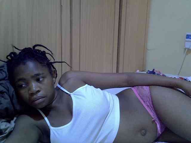 pretty-bianca webcam