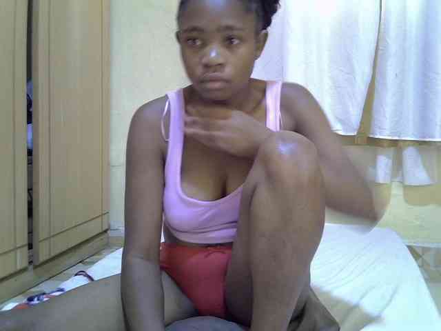 pretty-bianca webcam