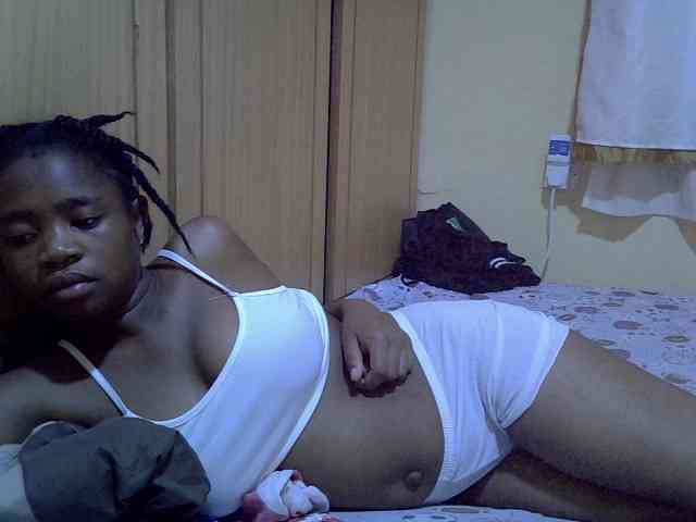pretty-bianca webcam