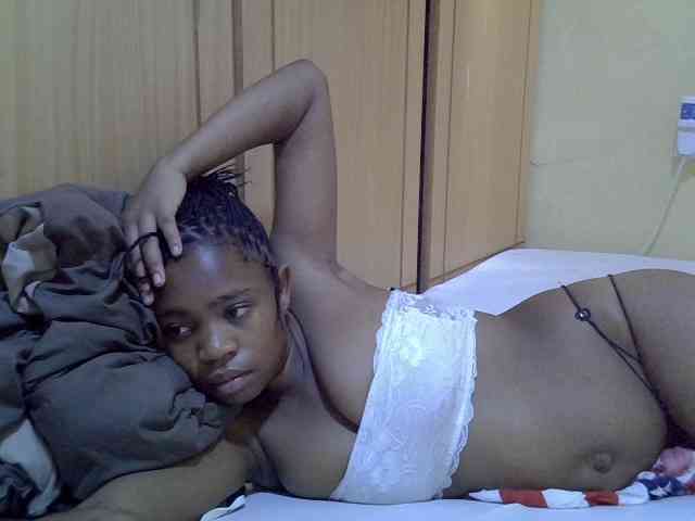 pretty-bianca webcam