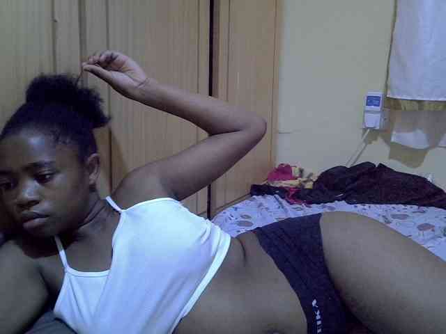 pretty-bianca webcam