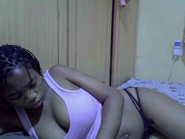 pretty-bianca webcam