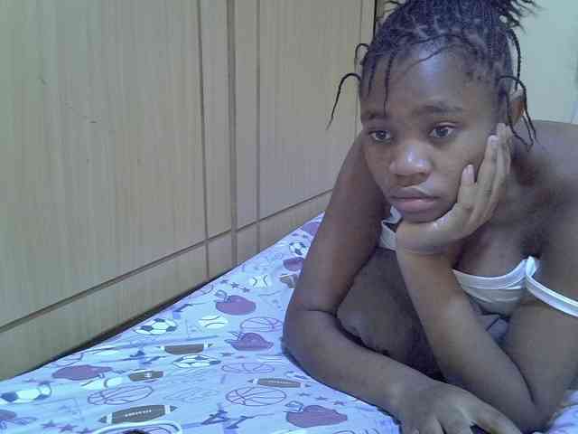 pretty-bianca webcam