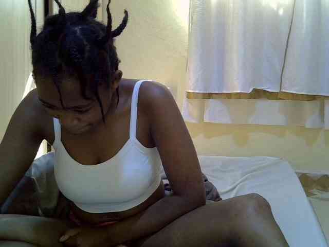 pretty-bianca webcam