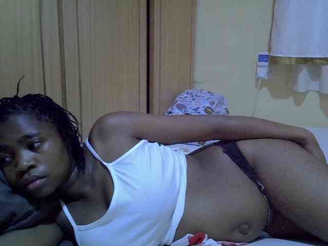 pretty-bianca webcam