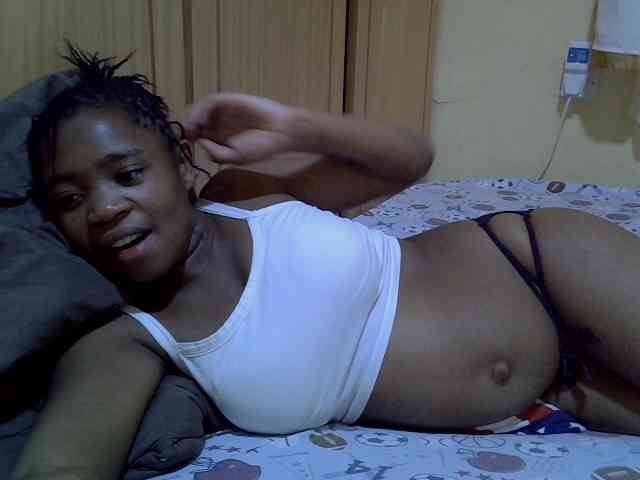 pretty-bianca webcam