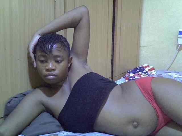 pretty-bianca webcam