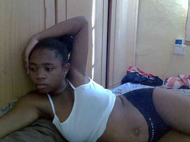 pretty-bianca webcam