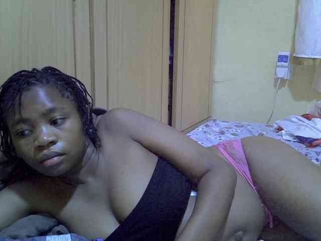 pretty-bianca webcam
