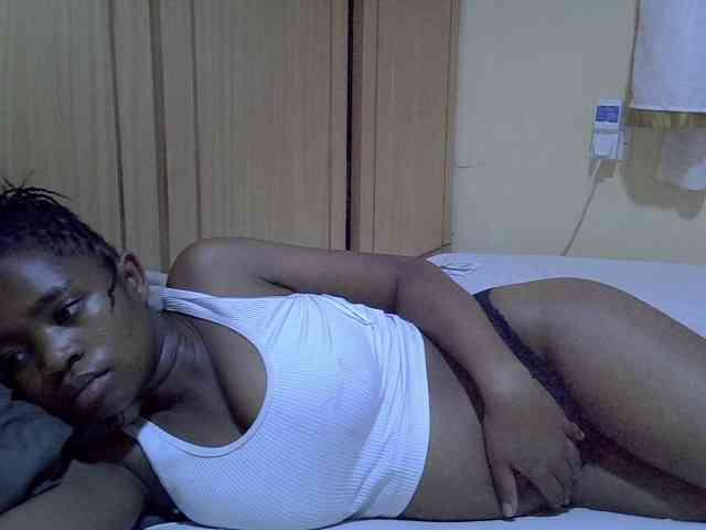 pretty-bianca webcam