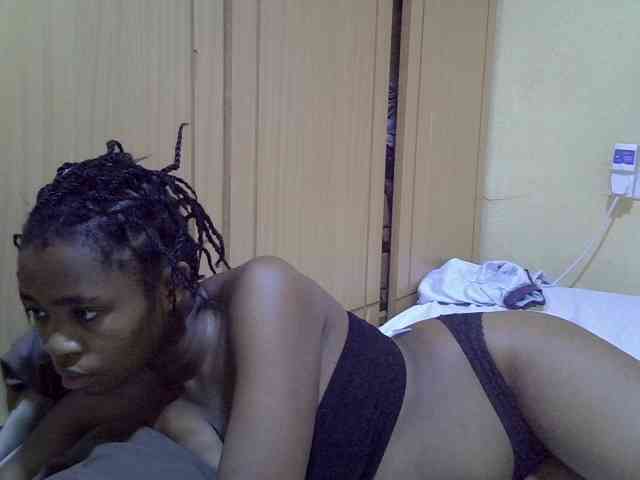 pretty-bianca webcam