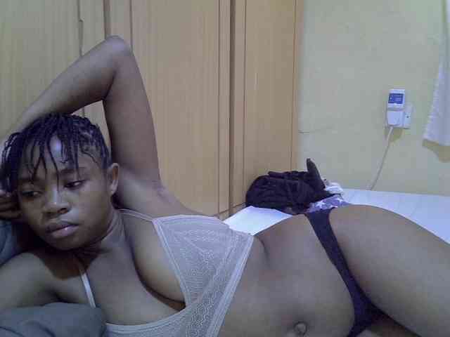 pretty-bianca webcam