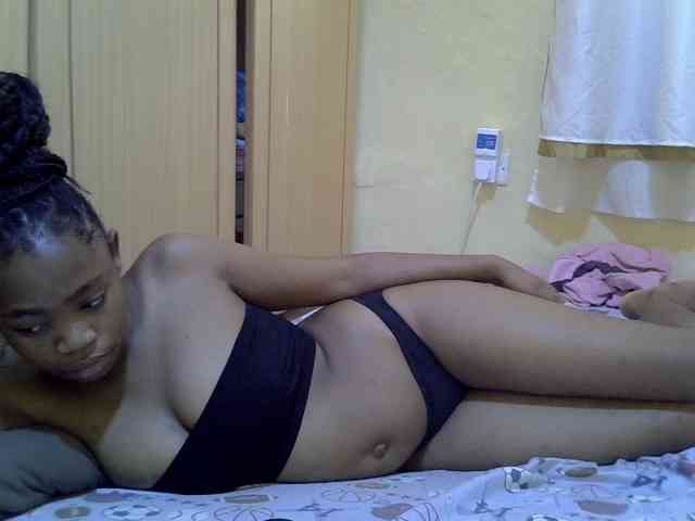 pretty-bianca webcam