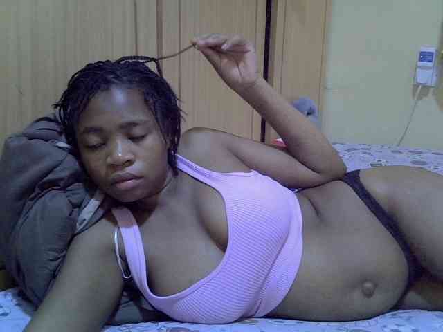 pretty-bianca webcam