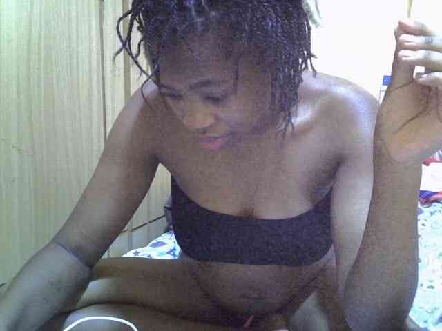 pretty-bianca webcam