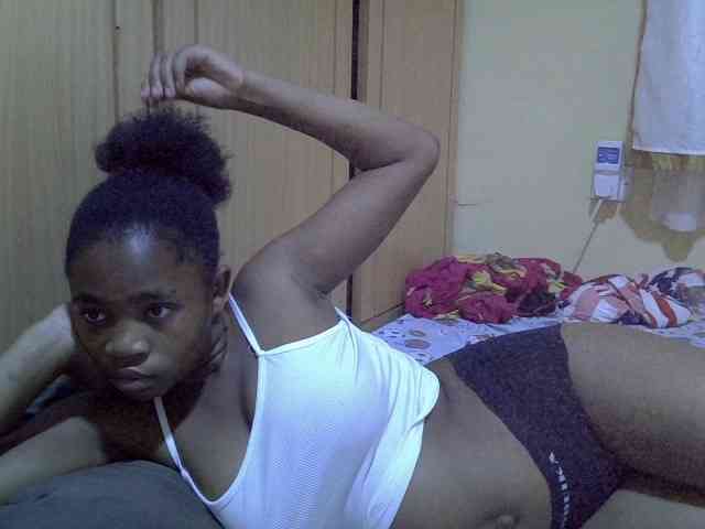 pretty-bianca webcam