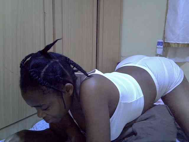 pretty-bianca webcam