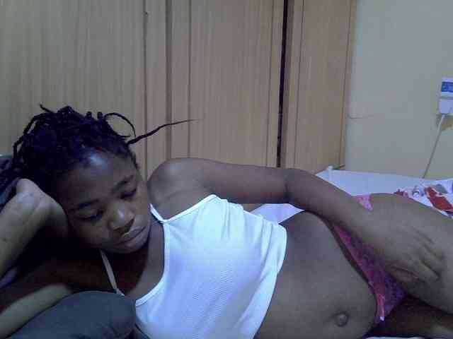 pretty-bianca webcam