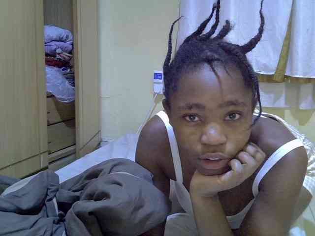 pretty-bianca webcam