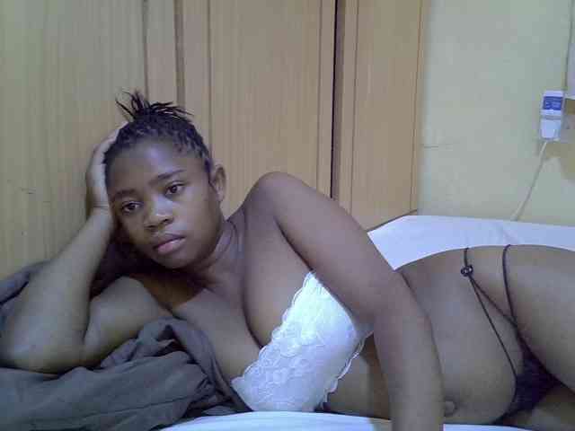 pretty-bianca webcam