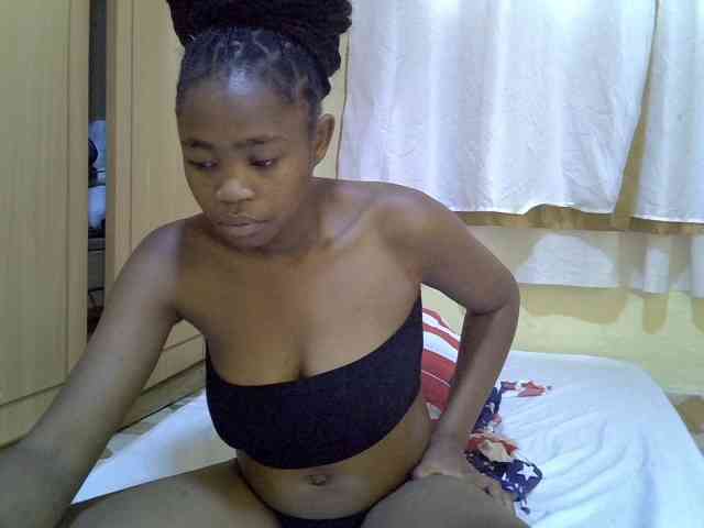 pretty-bianca webcam