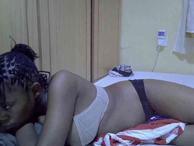 pretty-bianca webcam