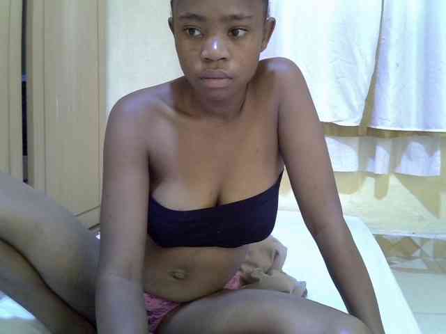 pretty-bianca webcam