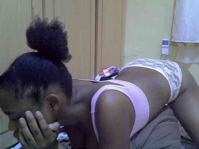 pretty-bianca webcam