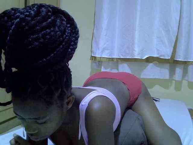 pretty-bianca webcam