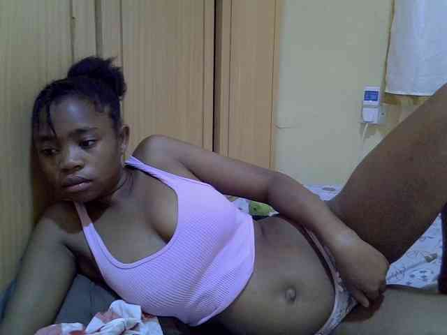 pretty-bianca webcam