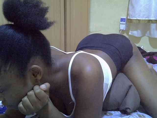 pretty-bianca webcam