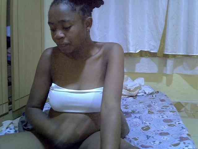 pretty-bianca webcam