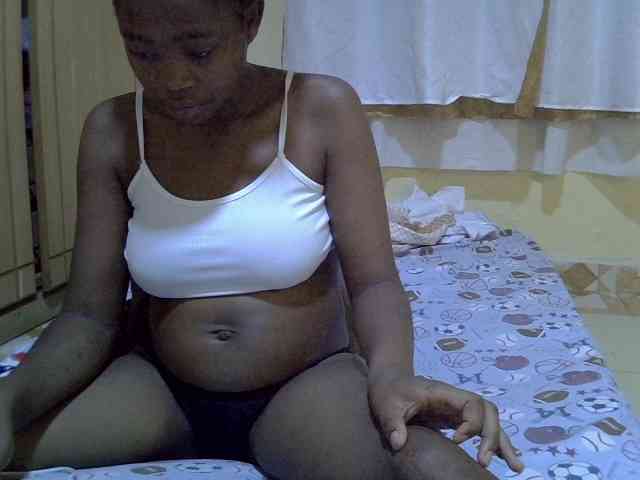pretty-bianca webcam