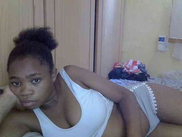 pretty-bianca webcam