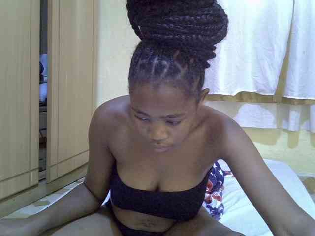 pretty-bianca webcam