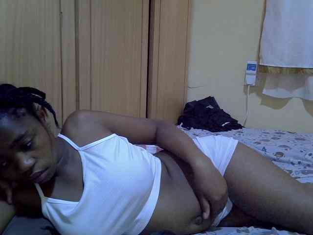 pretty-bianca webcam