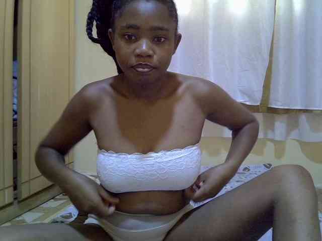 pretty-bianca webcam