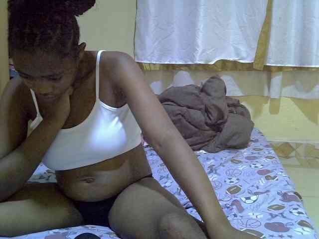 pretty-bianca webcam