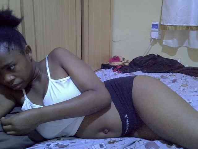 pretty-bianca webcam