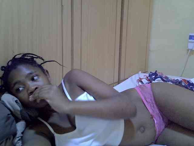 pretty-bianca webcam