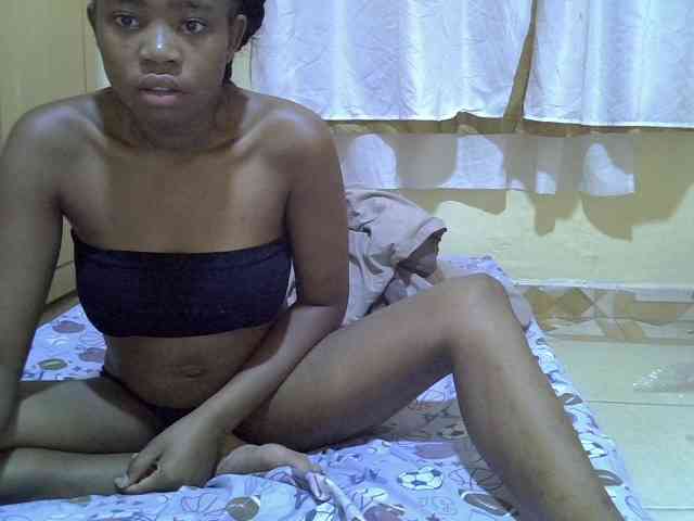 pretty-bianca webcam