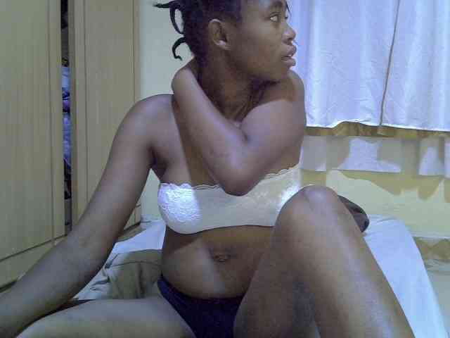 pretty-bianca webcam