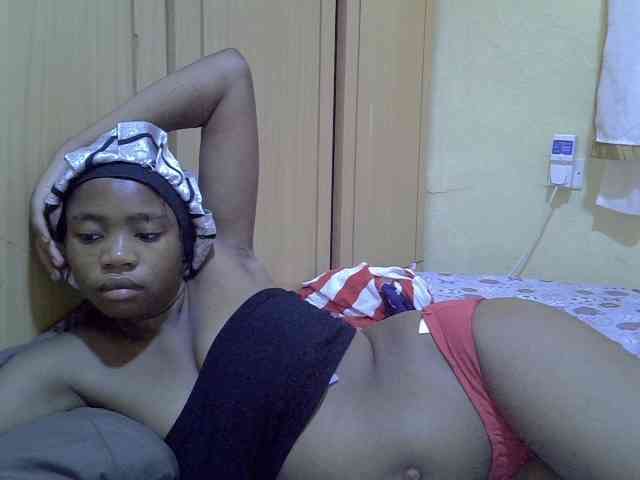 pretty-bianca webcam