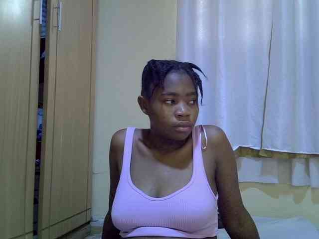 pretty-bianca webcam