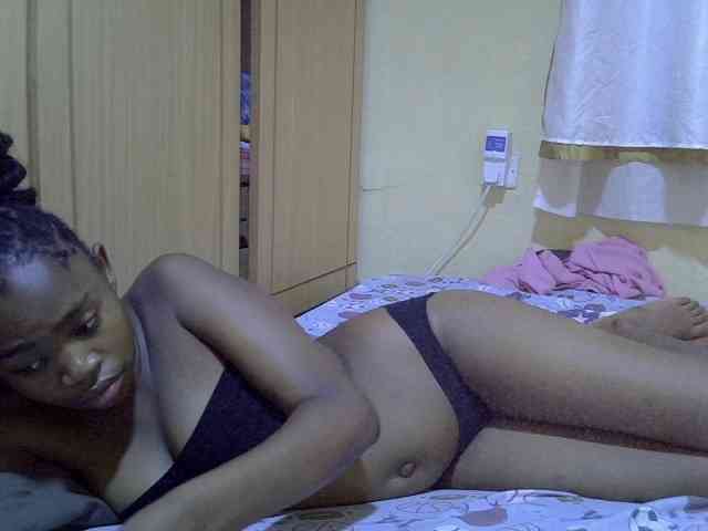 pretty-bianca webcam